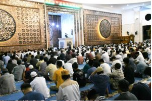 Walikota Helmi dan Wawali Dedy Ajak Seluruh Jajaran Pemkot Lakukan Safari Ramadhan di Masjid At-Taqwa