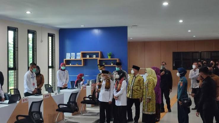 Wapres kunjungi mpp kabupaten Bengkulu Tengah dan melihat pelayanan buat masyarakat